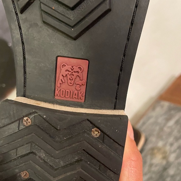 Kodiak Surrey II hiking boots. Size 6. GUC. - Picture 12 of 16